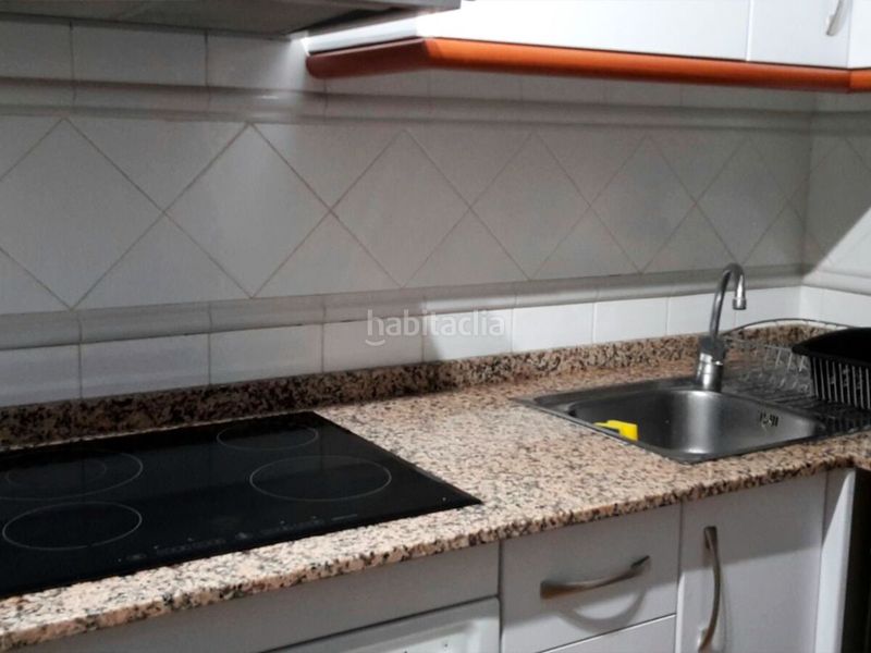 Foto 12bff059-15f1-4a28-9584-8d33b6ee8649. Rent semi detached house in calle del ressol 5 in Mutxamel