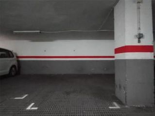 Miete Autoparkplatz in Carrer de provença 35. Plaza de parking en alquiler