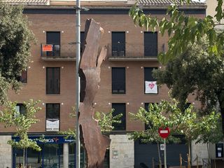Miete Büro in Plaça de la ndependencia  6. Oficina/despacho