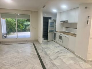 Lloguer Apartament a Príncipe salman 1. Planta baja exterior muy luminosa