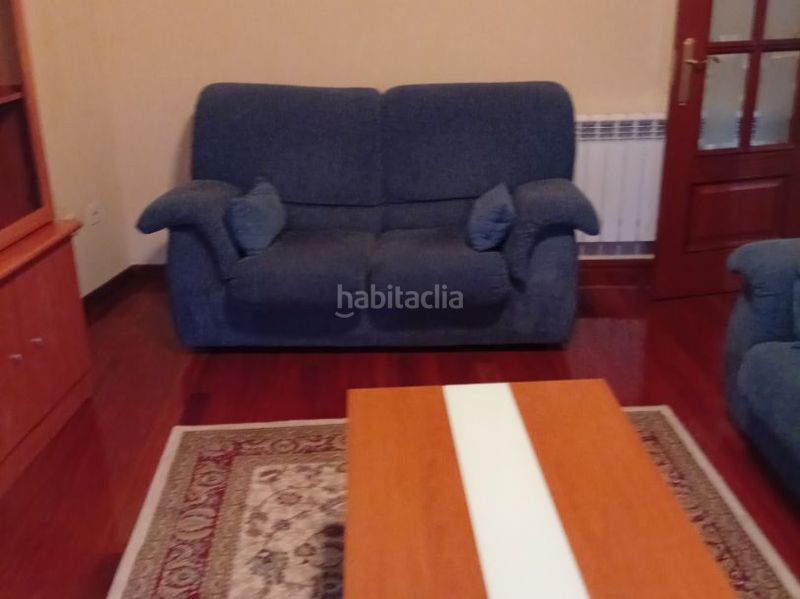 Foto cfb7ddba-c1f7-4ba5-bc65-f49d59a43503. Alquiler piso en carreira coba 10 se alquila piso en Maceda