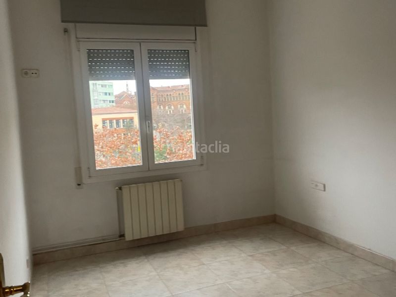 Foto 7fbef69c-622c-4439-9950-7d43a73a1d21. Pis a conca 44 a El Camp de l´Arpa del Clot Barcelona