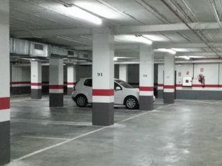 Affitto Posto auto in Rambla sant jordi 1. Plaza parking grande en alquiler