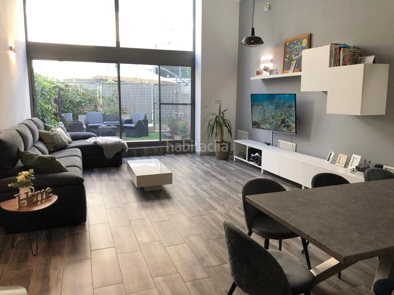 Foto 79385bb6-c514-4ea4-8ee0-98fa3643ee63. Loft en calle dels gremis 1 loft de diseño equipado en Valencia