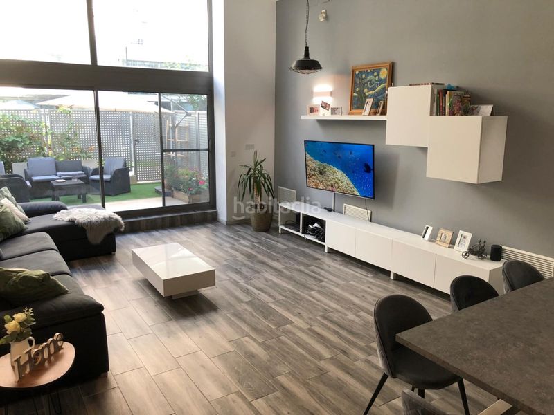 Foto c0ade5ae-a103-4e87-b53a-07273d2c4078. Loft en calle dels gremis 1 loft de diseño equipado en Valencia