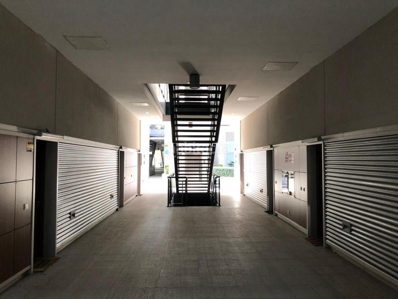 Foto f74749eb-5a48-44cb-93f7-2ede259e432f. Loft en calle dels gremis 1 loft de diseño equipado en Valencia