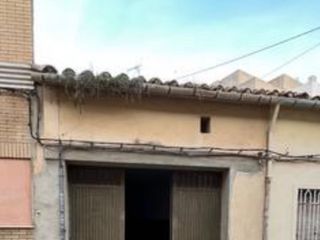 Casa en Carrer sant josep 106. Para reformar,casa