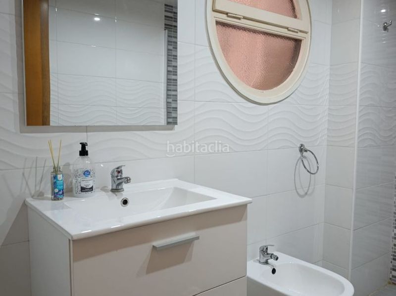 Foto 7769d563-8606-4745-b168-a6d0d5bf9fec. Piso en burguera 4 piso con liciencia turística en venta en Salou