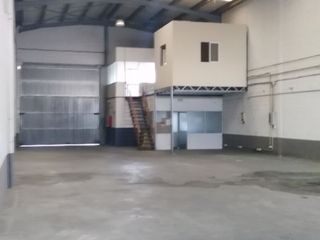 Location Bâtiment à usage industriel à Av.principal 47. Alquiler con opcion a compra