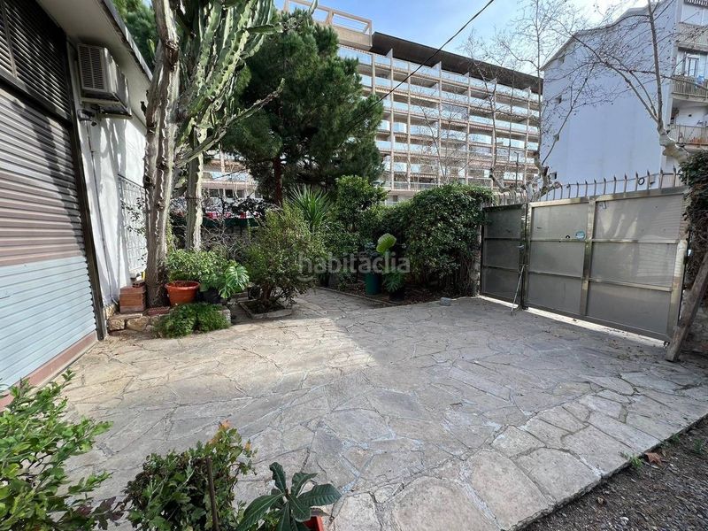 Foto 54cb90fb-e414-48a2-8847-b5f0f4970b6e. Chalet en carrer d'osca 5 se vende chalet en el centro . en Salou