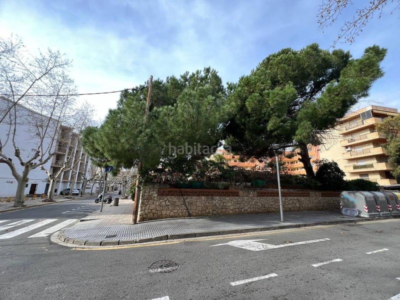 Foto 8a1ebfb5-ee5c-4dda-95be-84eb713d6856. Chalet en carrer d'osca 5 se vende chalet en el centro . en Salou