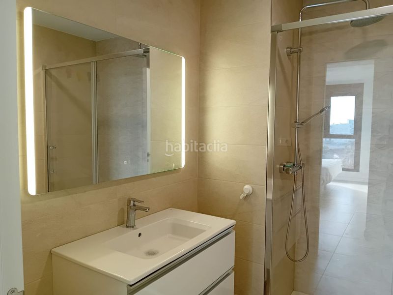 Foto cc149e51-c8bb-4d94-bb1f-cf9470ff4f32. Pis a avenida del mar 145 a Almerimar Ejido (El)