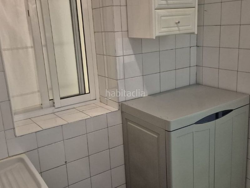 Foto 0c6520da-f00e-4e42-a037-da1fc4d66da3. Piso en avenida doctor oloriz 27 zona Plaza de Toros: piso de 4 dormitorios y 174 m² con garaje y terraza – excelente estado en Granada