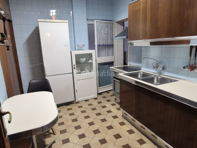 Foto b26461ca-907f-450d-a713-b264d8f22c5c. Piso en avenida doctor oloriz 27 zona Plaza de Toros: piso de 4 dormitorios y 174 m² con garaje y terraza – excelente estado en Granada