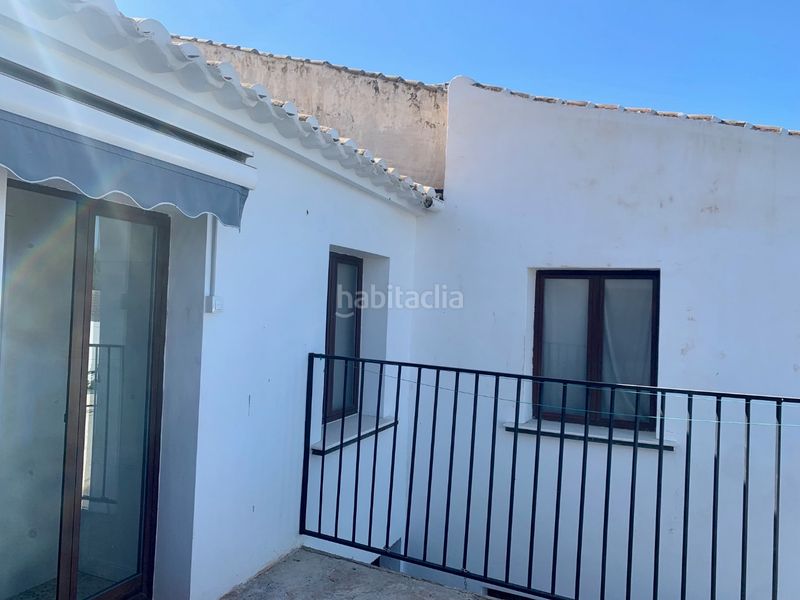 Foto 0390e51f-915b-47a0-a77c-05bdc538f4c5. Casa en calle principal 5 encanto andaluz entre olivos infinitos – casa en la celada, (córdoba) (135 m² totales) en Iznájar