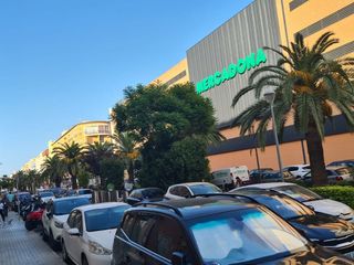 Miete Geschäftsraum in Paseo del saladar  1. Local comercial en el mejor sitio de denia