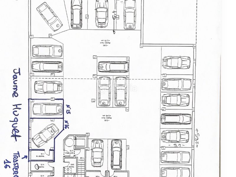 Foto aa86350e-dcea-47d1-aa88-9d3cbfe2f730. Car parking in carrer del teatre 1 in Valls