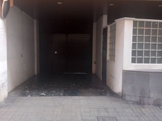 Aparcament cotxe a Hurtado  68. Parking al lado acceso ronda de dalt