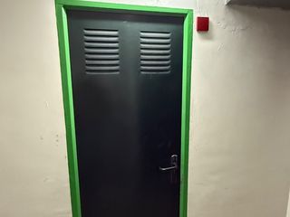 Rent Car parking in Sant lluis 56. Trastero en alquiler en gavà (barcelona) – 3 m²