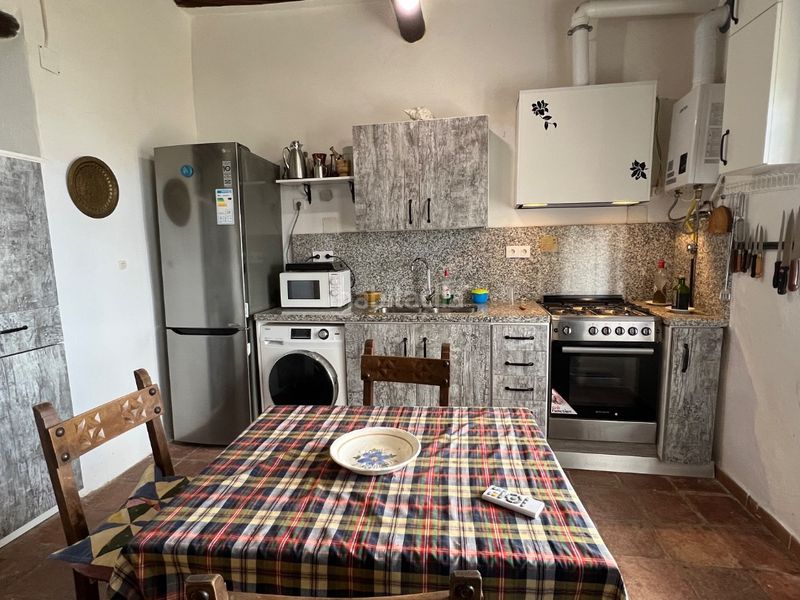 Foto aeca2b40-b49a-4717-976f-5c3180765a35. Masia a real 10 a Rubite