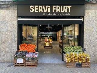 Traspàs Local Comercial a Avinguda de francesc macià 34. Se traspasa fruteria servifruit