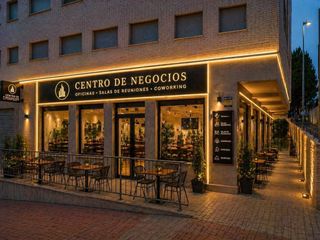 Locale commerciale in Avinguda dels furs 11. ¡oportunidad única en la mejor zona de el campello y practicame