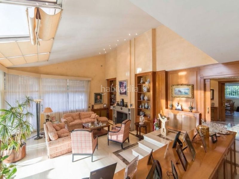 Foto 894b5aa6-5f94-4c94-93d8-4806f21cbb19. Chalet en manuel oliag 6 chalet independiente de lujo en la zona más selecta – privacidad absoluta a 10 minutos de valencia en Godella