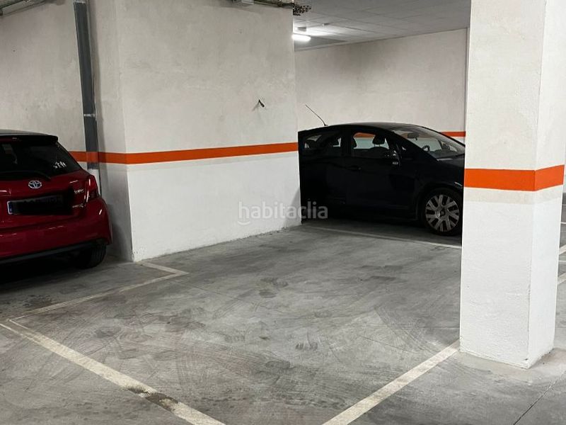 Foto 4289d043-c795-4220-b68a-d53413b275ce. Parking coche en calle padre manjon 71-73 plaza de garaje coche moto obra nueva 15m2 Delicias en Valladolid