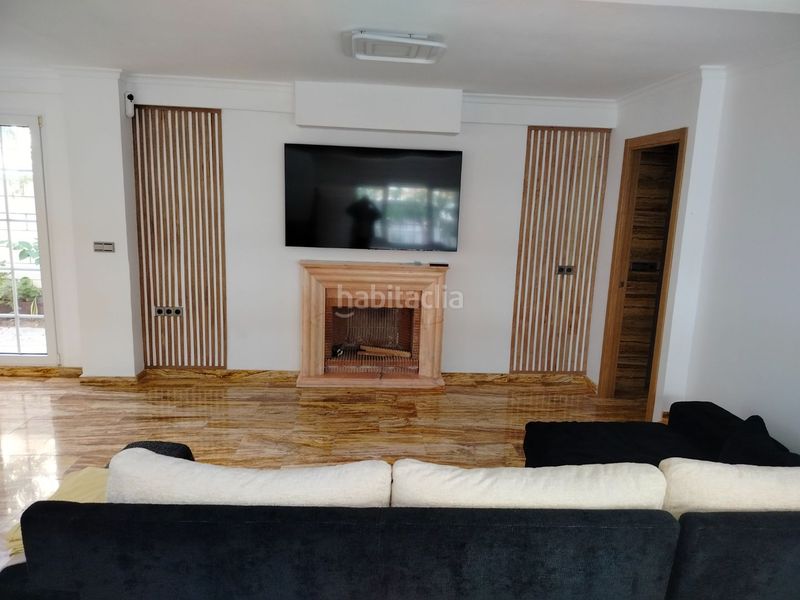 Foto e2d16a85-5f1b-46b1-8183-4acd718217e2. Alquiler chalet en carrer alcoi 1 maravillosa casa chaleta 30 metros de la playa en Gandia