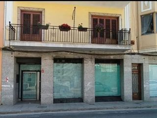 Rent Business premise in Carrer de l'enginyer balaguer 6