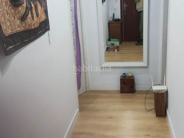 Foto 29d233c2-9c22-4c7c-b2e1-22018a71f974. Piso en carrer de montserrat 123 piso muy luminoso y recien reformado integral en Badalona