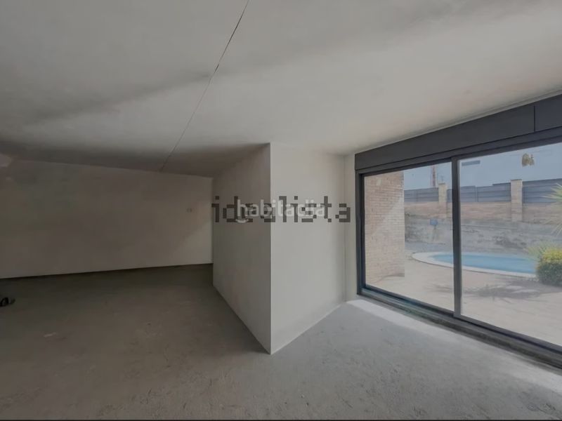 Foto 0c2fabb7-2645-4d51-a860-e1d88d5ff12e. Chalet en carrer bellavista 30 casa amb piscina i jardí privat, per acabar els interiors en Arenys de Munt