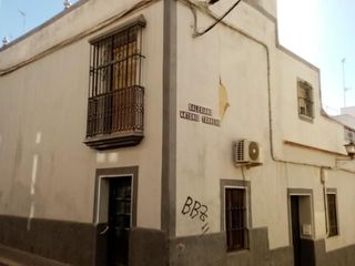 House in Antonio torrero 4