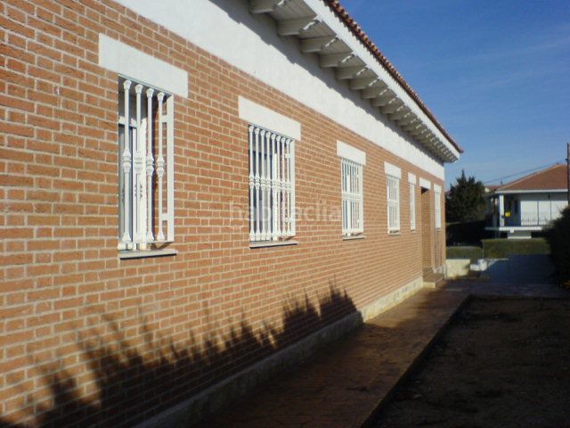 Foto c5b48d32-bd1a-4c3f-ab25-63b921c58544. Xalet a calle cañada 103 a Trijueque