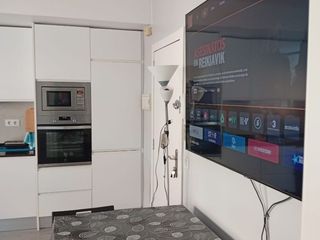 Flat in Carrer de les antilles 34. Piso antilles en fenals reformado! para entrar a vivir.