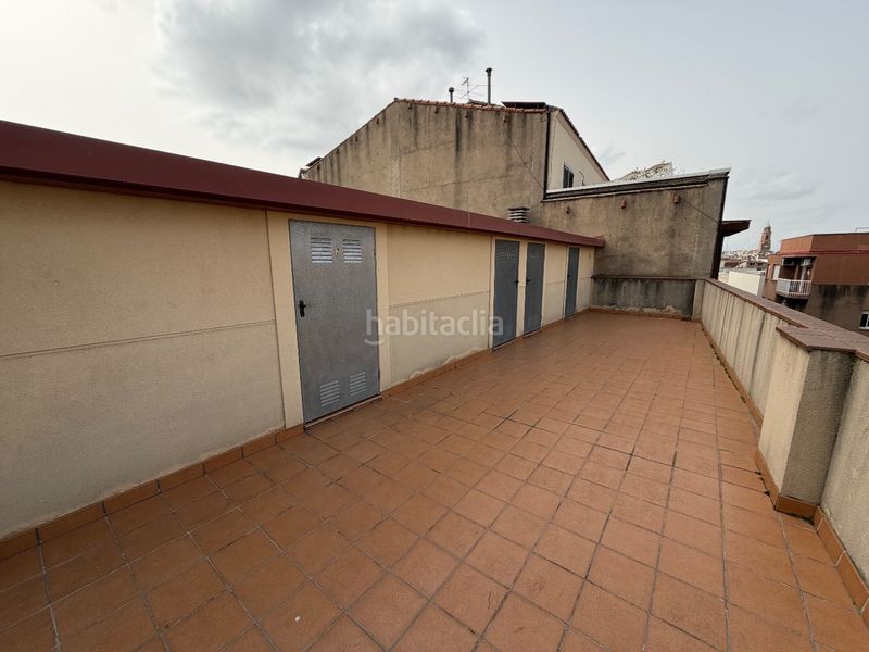 Foto 21b4d502-c862-436e-ab71-7744a00ce175. Piso en carrer de les paus 97 planta baja con patio y salida a calle peatonal en el centro . !ubicación ideal! en Sabadell