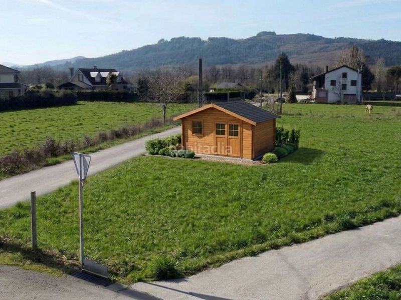 Foto 5a5dd8a2-b4b5-432b-9355-19fbd8486ce9. Finca rústica a calle salas 1 a Cacabelos