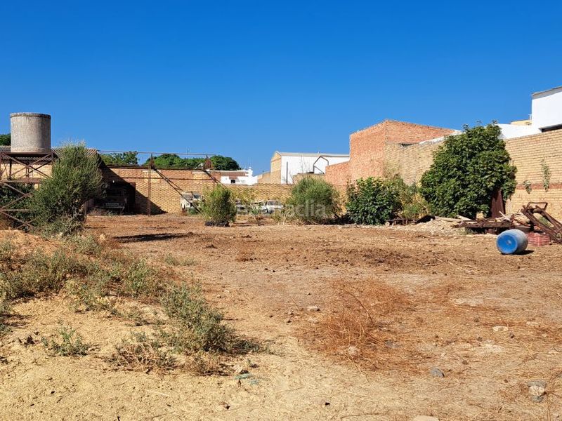 Foto 88485f68-f6ec-4fed-a1e1-ebd5f7f7377a. Area edificabile industriale in calle torno 20 in Pilas