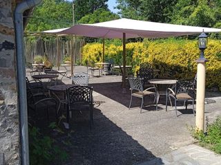 Lloguer Local Comercial a Ctra. gi-522 km 1 pla de baix 0. Restaurant rústic en ple parc natural