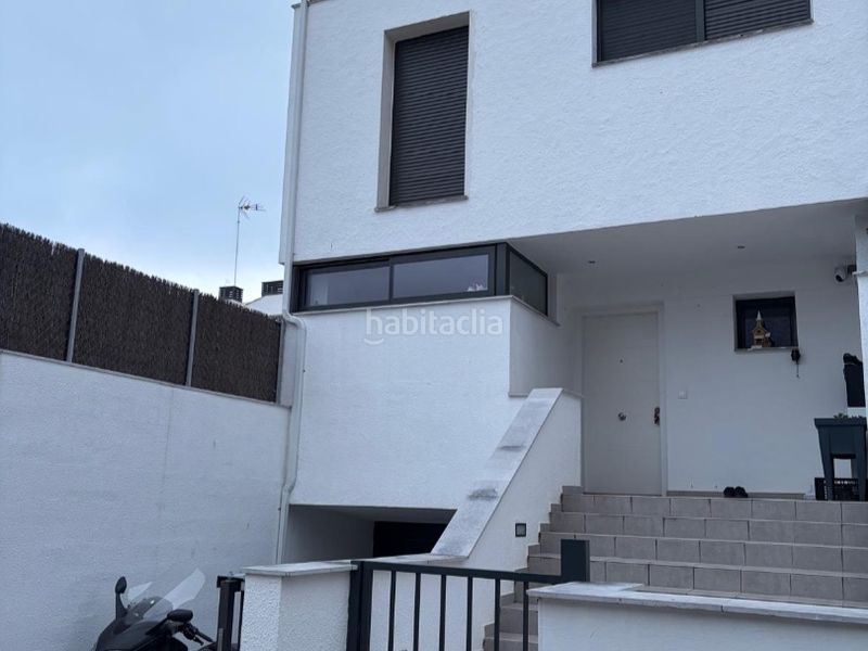 Foto 09678ba8-9d9c-4aed-82e0-a1ad9f057e6c. Casa adossada a credos 3 a Altafulla