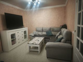 Semi detached house in Avda pino alto 28