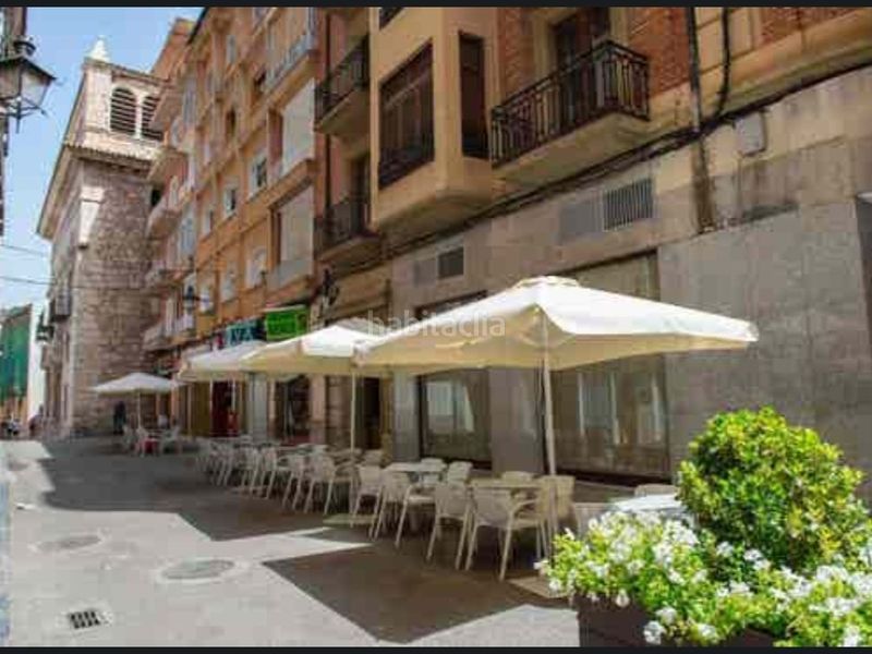 Foto c688419b-58e4-44c8-a8cf-85198e0a72b0. Traspaso local comercial en calle nueva 4 traspaso restaurante museo en Teruel