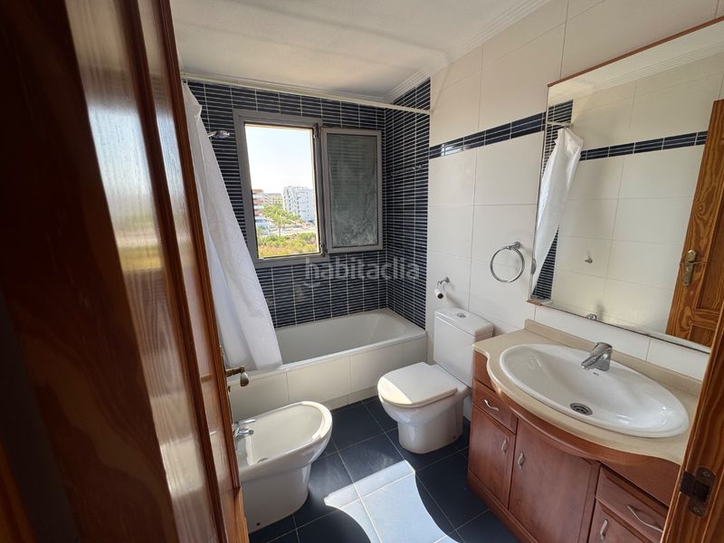 Foto 53baad96-d6b5-4fa5-bd35-d5af19415378. Appartement in carrer gran vía 5 in Los Arenales del Sol Elche / Elx