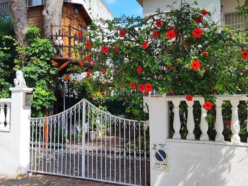 Foto 4956e59c-03d4-4d30-b900-8ac2ec7c6c78. Casa adossada a avda dels pins 23 a Can Nicolau - Les Sorres - Valparaiso Cunit