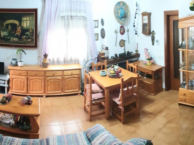 Foto c26d160d-99da-4725-83a1-ec4670129351. Casa adossada a avda dels pins 23 a Can Nicolau - Les Sorres - Valparaiso Cunit