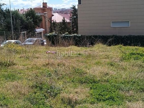 Foto b3ef045d-3b91-4772-8a7b-cea8005fecd6. Terreno residencial en avenida del cardenal herrera oria 315 terreno urbano edificable cardenal herrera oria en Madrid