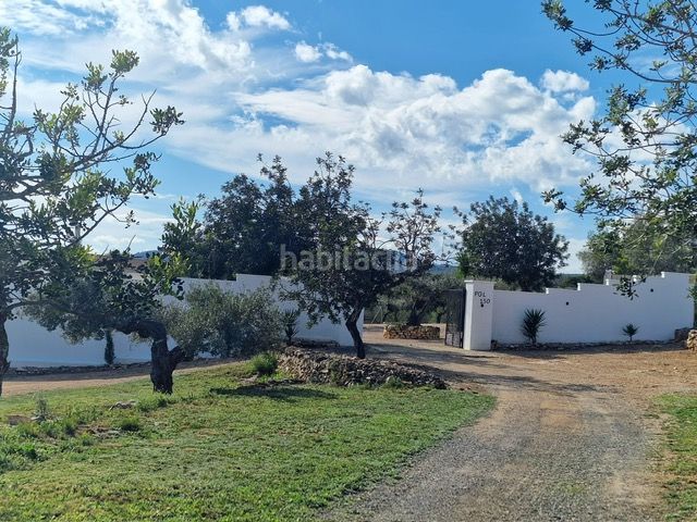 Foto 9112905b-df6d-45eb-8b61-ce0e0aba75f6. Country house in zn diseminats 179 in Perelló (El)