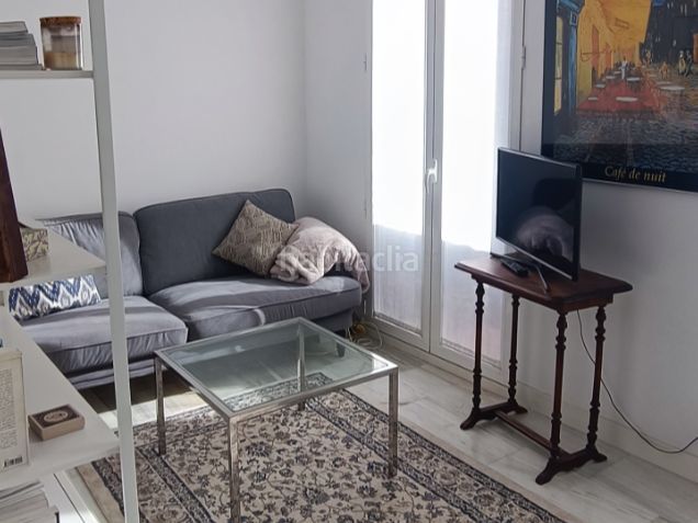 Foto 0183b4eb-ea2c-4797-b947-eb4c3d57282c. Pis a calle lérida 89 a Castillejos-Cuzco Madrid