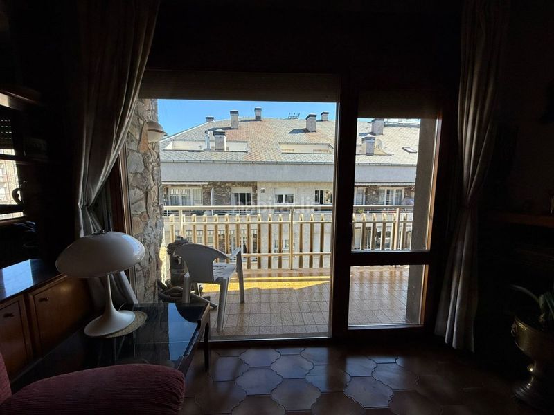 Foto 4b981462-bde4-45ef-b666-fef04868772e. Dúplex en carrer de joaquim viola lafuerza 31 amplio dúplex de 5 habitaciones con terraza y plaza de parking incluida en Seu d´Urgell (La)