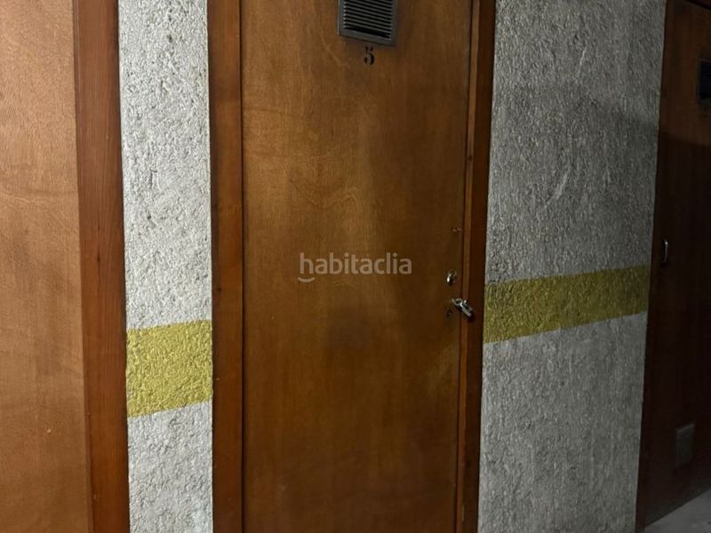 Foto f5635a8e-300a-46aa-b18c-e81bbe451aa1. Dúplex en carrer de joaquim viola lafuerza 31 amplio dúplex de 5 habitaciones con terraza y plaza de parking incluida en Seu d´Urgell (La)